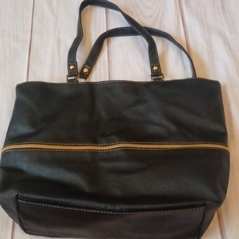 Black Zippered purse